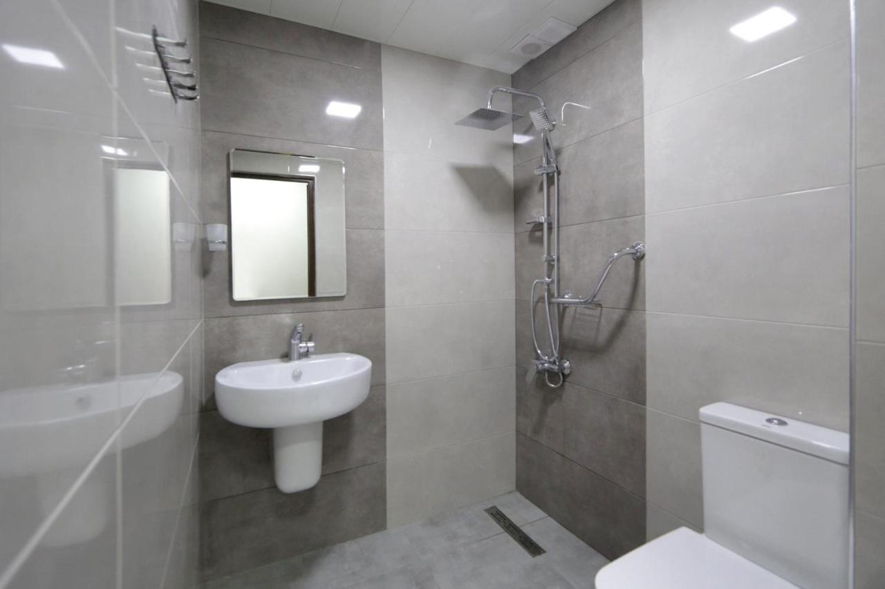 Appartment Lux, Komitas 26 Ереван Екстериор снимка